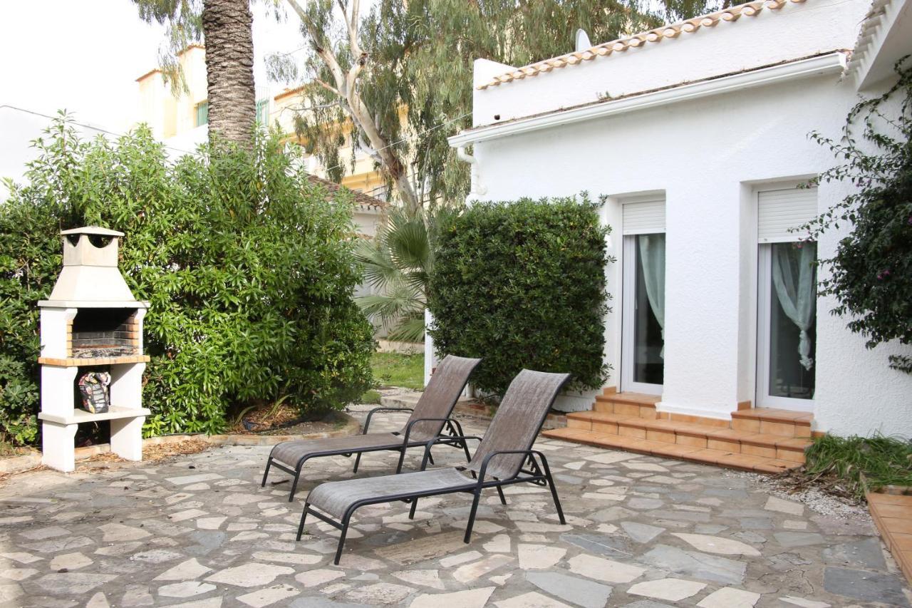 Urbanizacion El Oasis, 20 Villas En 1ª Linea Playa Denia Exterior foto